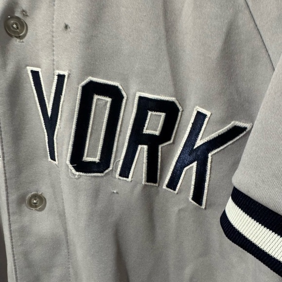 RARE 1990’s Majestic New York Yankees MLB Baseball Jersey - Picture 5 of 12